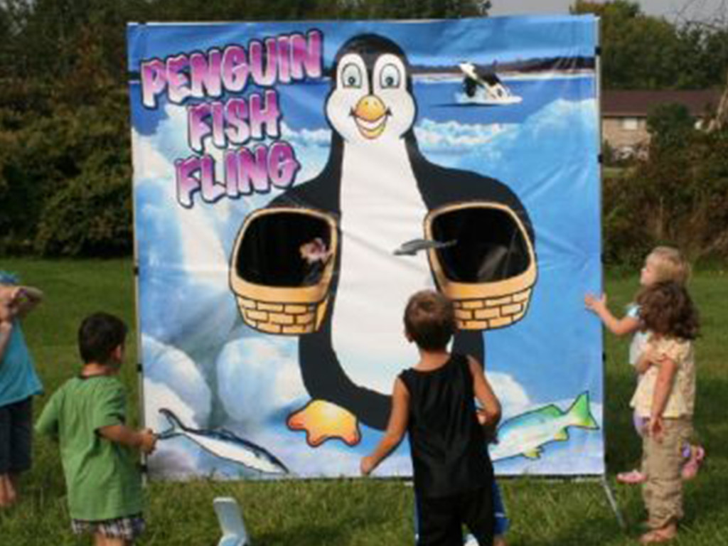 interactive-game-rentals-penguin-toss-inflatable-1